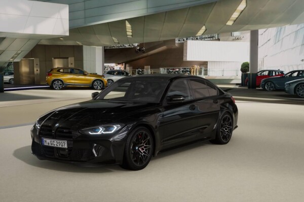 Używane BMW M3 2021  Czarny
