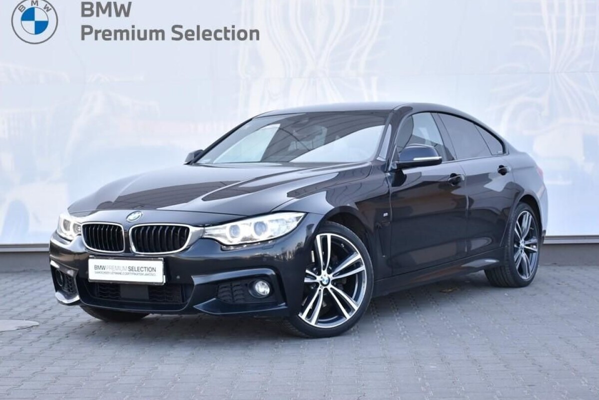 Używany BMW Seria 4 2016  Czarny