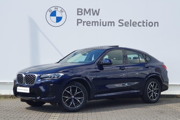 Używane BMW X4 2022 G02 Niebieski